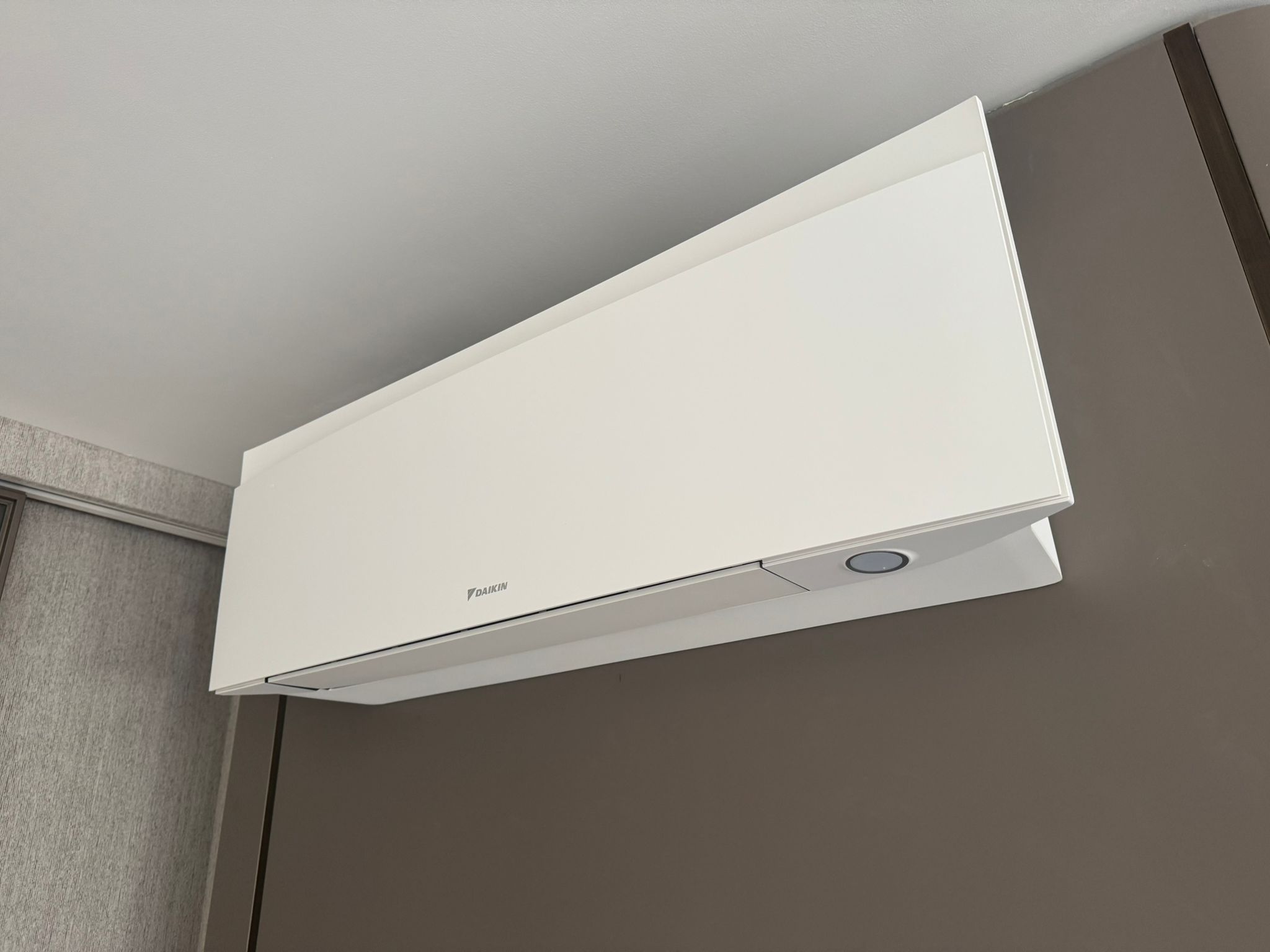 Air con installer